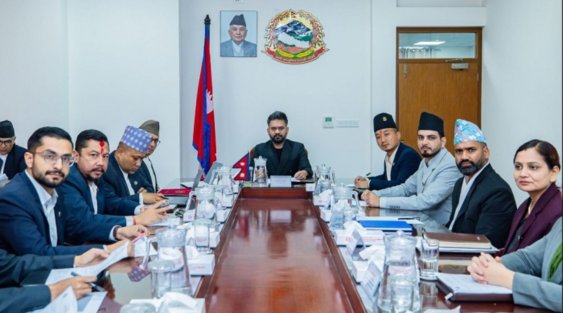 प्रधानमन्त्रीले बोलाए मन्त्रिपरिषद्को बैठक